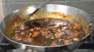 Chinese Chicken gravy is a basic Chinese curry to be served with fried rice or any kind of fried noodles. Boneless chicken pieces and first batter fried and then cooked in cornflour based curry with lots of flavors from ginger and garlic and other spices. | Shanaz Rafiq