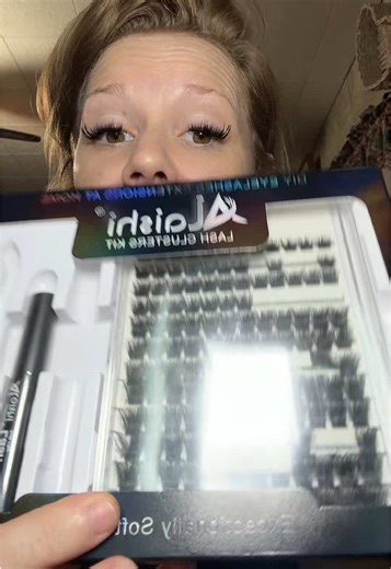 AI AISHI Lash Clusters: Soft, Fluffy & Easy to Apply