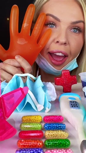 What's everybody's New Year's resolution?? 👀 let me know in the comments! . . . . . . . #asmr #asmrsounds #hunnibeeasmr #satisfying #satisfyingvideo #eating #eatingasmr #trending #foryou #foryoupage #shorts #reels #viral #explorepage #hunnibee