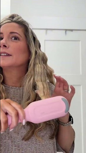 Mermaid waves in minutes 🌊 I used the TYMO ROVY Compact to create these deep waves and I love how