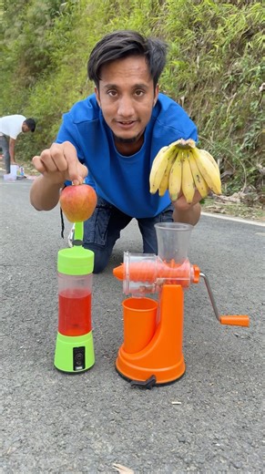 Banana Hand Juicer Machine Vs USB Rechargeable 2Ta juicer mixer🍌