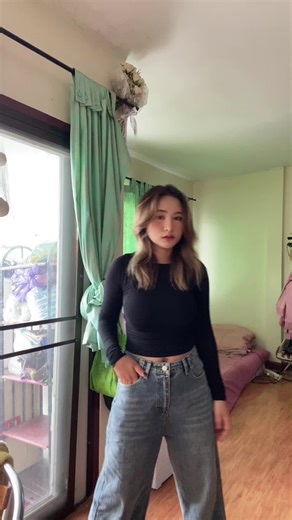 วิดีโอของ Tarnkjn (@tarn1997_) พร้อมเพลง Azoko! - Np Heaven Remix - 🇼🇫Lorraine🇦🇸