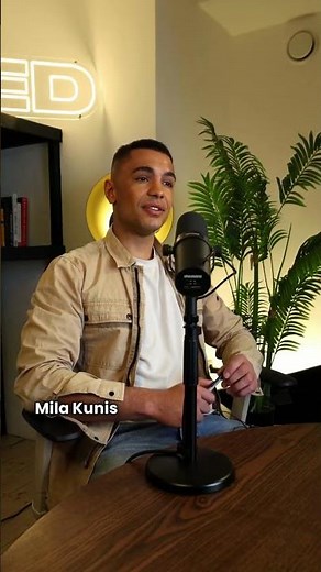 Heterochromia!”Why Do Some People Have Two Different Colored Eyes? 👁️👁️