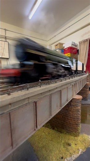 B.M.Rly.S: The HORNBY is, (R30395SS💨) LNER Class A2/2 No.60501 'Cock O’ The North'. [V2] #shorts