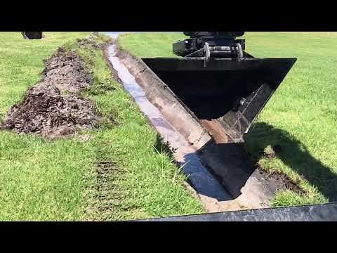 Grovin Equipment - Steelwrist V-Ditch Bucket