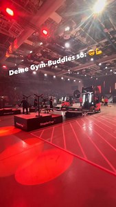 Feines Däumchen statt dicke Muckies 👍 #staplercup #forklift #stapler #gym #meme #forkliftworldchampionship #forkliftcertified | StaplerCup - Meisterschaften im Staplerfahren