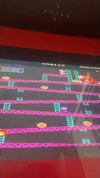 Donkey Kong 1981 Arcade Gameplay.