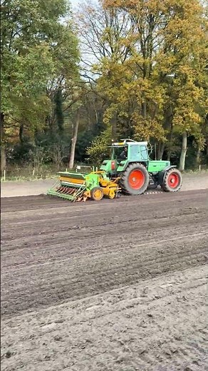 Fendt 312 on the field classic tractor in Lunteren