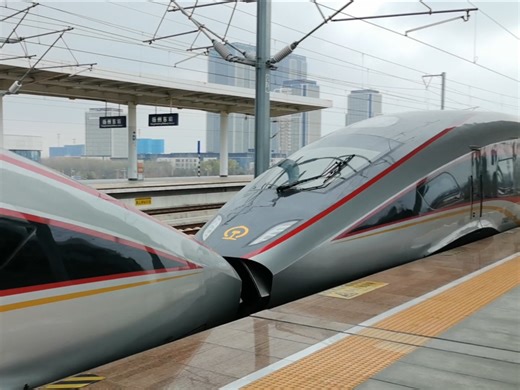 广铁唐厂智动CR400BF-S-3231与CR400BF-S-3240重联担当G1554广州南-青岛进扬州东站