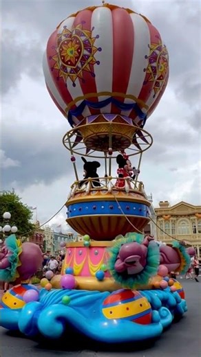 Mickey Mouse & Friends | Disney Parade at Magic Kingdom #shorts #disney #disneycharacters