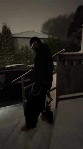 🤫 only Mr global le sameenkaro waxaan wasaqlayaasha iyo wayeelada hanastaan wax hanaga bartaan #teammaliyow @ISMA IP @Ali saaba @Caamir yare @RooksTheLastPirate 🇩🇯🇸🇴 @NAIMA @Hanadky💥 @Emage @Naima @khalidabukar22