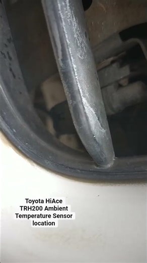 Toyota HiAce TRH200 Ambient Temperature Sensor Wiring Diagram & Ambient temperature location.