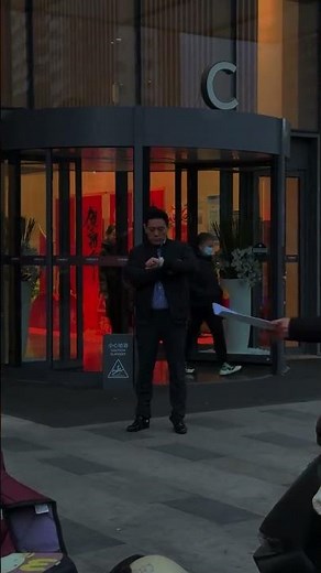 Bosses' Fails: Hilarious Sales Champions Moments