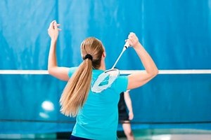 Drop Shot in Badminton: A Practical Guide - Badminton Fanatiker