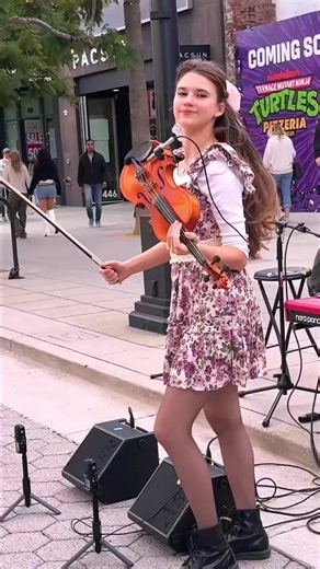 Karolina Protsenko's Stunning Violin Performance