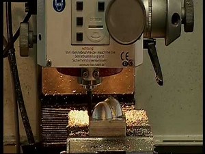 Fraiseuse numérique Optimum BF 20 L Vario CNC d'Opti-Machines