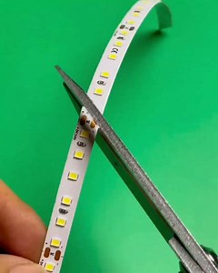 174K views · 953 reactions | 90° LED light strip soldering tips ✅ #lighting #homdecor #lamplight #diy | Ismail Ajagrou | Facebook