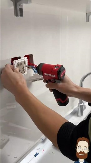 Loose Outlet? Safe Fix Now