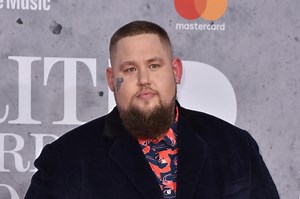 Rag'n'Bone Man splits from his girlfriend