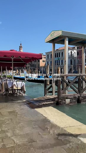 Your Sign to Visit Venice Before It Completely Sinks