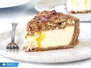Low-Carb Pecan Pie Cheesecake | KetoDiet Blog