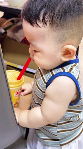 Xiao Bao's comfortable life #baby #babies #babylove#babytiktok