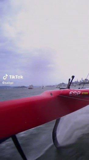 ⏩ next up in our top 5 craziest crashes of all time 👀 💥 #SailGP