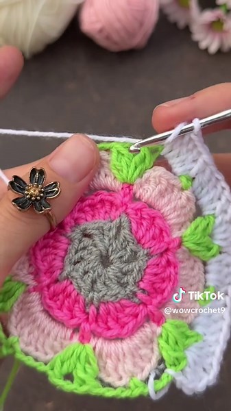 Crochet Flower Motif Pattern Guide