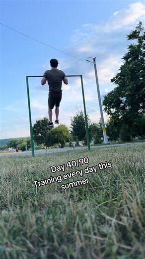 Day 40/90, training every day this summer, 200 pull ups🦾 #training #challenge #sport #calisthenics #pullups