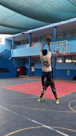 Kobe Bryant: Mastering the Fadeaway Shot