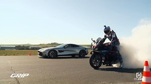 Der neue Aston Martin Vanquish will alles bezwingen! 💥 Mit einem 5,2-Liter-V12, 835 PS und 345 km/h Spitze ist das britische Flaggschiff ein echtes Monster. Doch reicht das für den Thron? 👑 Matthias Malmedie checkt den Supersportler und stellt ihn in einem Q&A dem aktuell vielleicht krassesten Superbike gegenüber: der BMW M 1000 RR mit 217 PS! 🏍️🔥"GRIP – Das Motormagazin" – immer sonntags um 18:15 Uhr bei RTLZWEI. #gripdasmotormagazin #686 | GRIP - Das Motormagazin