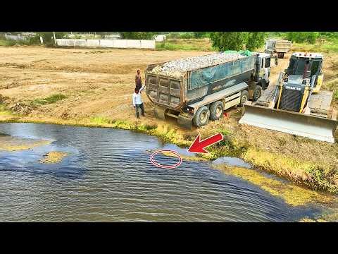 O.M.G Be Watchful Start Landfill Project NEW Using Dump Truck 25.5Ton with Skill Dozer Pushing Rocks