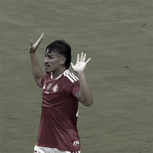 Grêmio vs Internacional: Controversial Red Card Decision