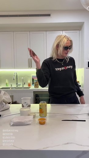 Emily Armstrong's Unexpected Reaction Caught on Camera