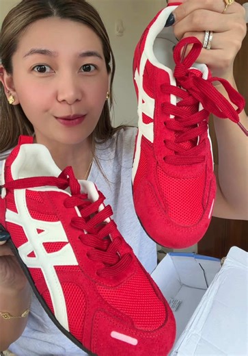 Ganda ng new sneakers ko 😍❤️#miashoestrendy #sneakers #sneakersforwomen #womenshoes #newshoes