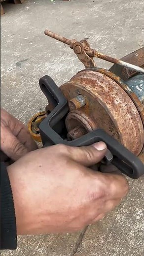 Brake drum puller #hardwaretools #repairtools #powertools