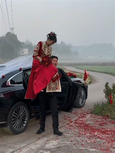 Romantic couple moments😍❤️ #romantic #bride #Fyp #marriage #CoupleGoals