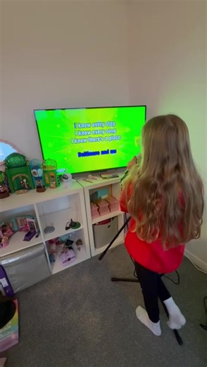Sunday Karaoke Featuring Hairspray Highlights