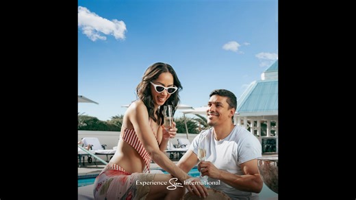 Warm sun, breath-taking views, and pure indulgence at The Table Bay. Join us at the best address in Cape Town this summer ☀️ #HotDestination Book today: https://brnw.ch/21wDXET | Sun International