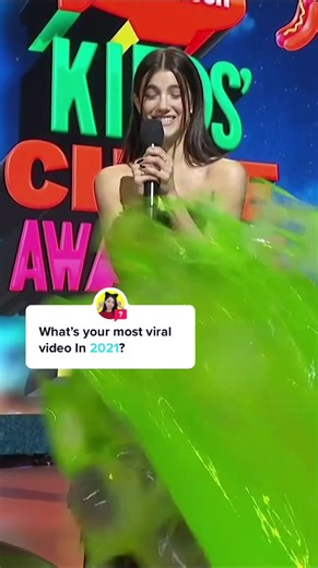 Answer @im_siowei @charlidamelio getting slimed is honestly the best #KCA moment ever 🤩 #slime #asktiktok #2021