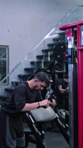 rope push down machine cables exercises triceps....