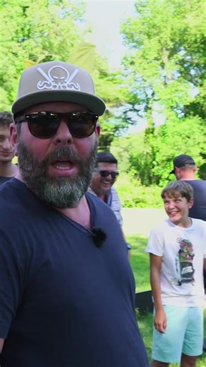 Our government could use AB 😂 #discgolf #jomezpro #bertkreischer