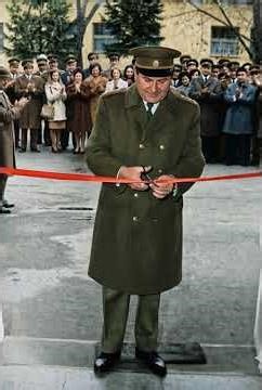 A zalaegerszegi laktanya Csapat Művelődési Otthonának avatása 1977-ben