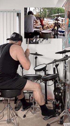 Rip Daniel Williams 😭l used to watch this video almost every day after school and think how awesome he was. And dreamed one day I'd be right there on stage like that. This video, made me go from a 5 piece kit to a 4. I thought how hard he was hitting the ride as a crash instead of a tom being there, was the coolest thing. I was always hoping he'd rejoin tdwp or have a reunion tour with them. Rip Dan, Dave & everyone involved. Life's too short man. Here's a little tribute from my younger self wa