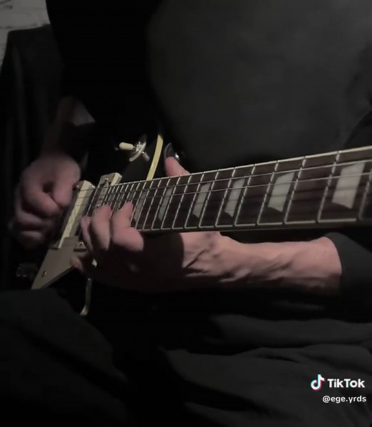 Tattoo Designs for Electric Guitar Enthusiasts