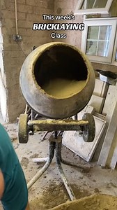 Our new bricklaying trainees are making amazing progress! 🧱 Keep up the great work guys 👏💪 #bricklayer #bricklaying #construction #skills #training #qualifications | Craft NI-Training