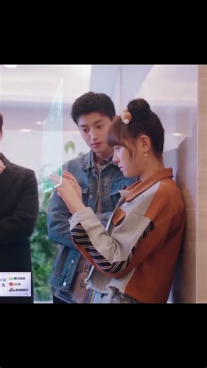 Romantic Kiss Scenes from My Girlfriend is an Alien | Chinese Drama