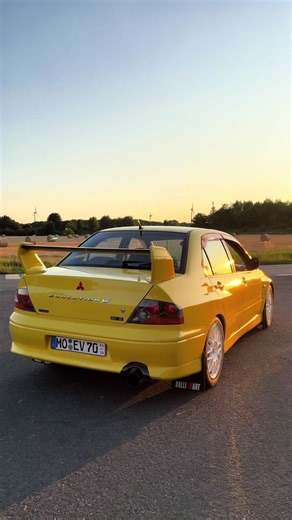 Mitsubishi Lancer Evolution VII Overview