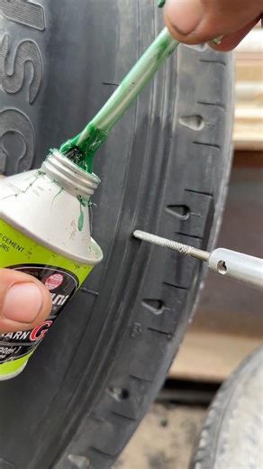 Tubeless kit repair just so easy tubeless kit kaise repair Karte Hain #tyer #shortvideo #truck