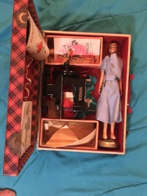 1950s Singer Sew Handy child toy Sewing Machine “Complete Original Premium Kit” | eBay